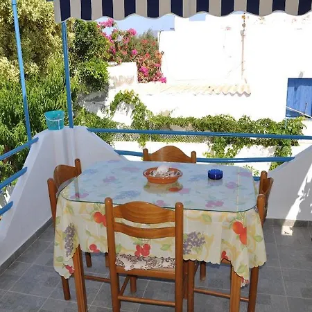 Hotel Eleni House