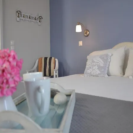 Eleni House 3* Milos Island