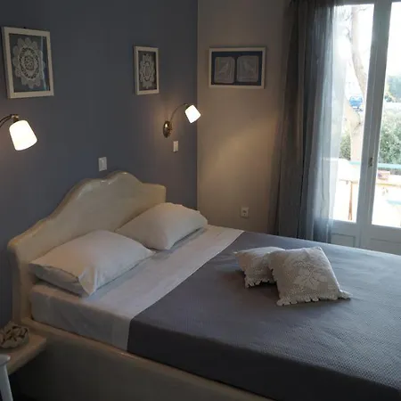 Hotel Eleni House